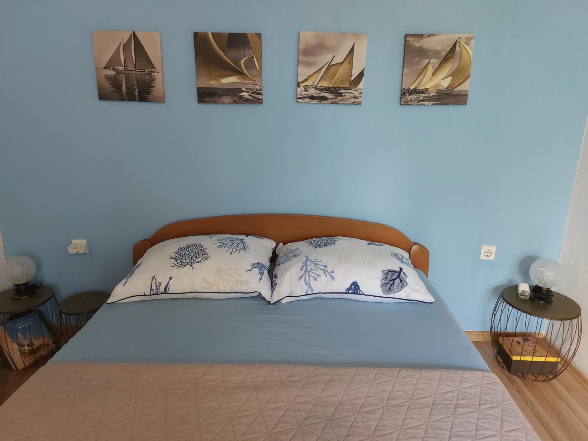 Apartment Tonci Rab Town Bagian luar foto